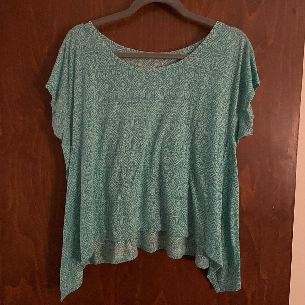 American eagle crop top size medium